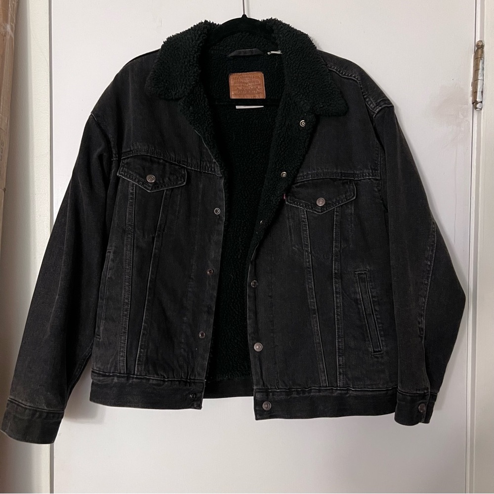 Levi’s Ex Boyfriend Sherpa Trucker Jacket